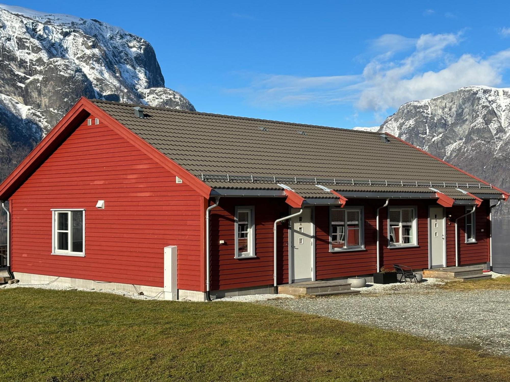 Winjum Apartments Aurland Stegastein Ngoại thất bức ảnh